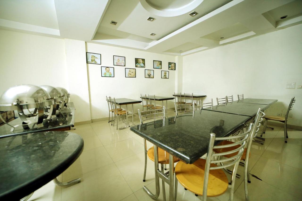 Hotel Blue Bell - Karol Bagh New Delhi Extérieur photo